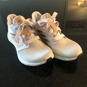 Adidas Edge Lux 3 Tennis shoes size 7